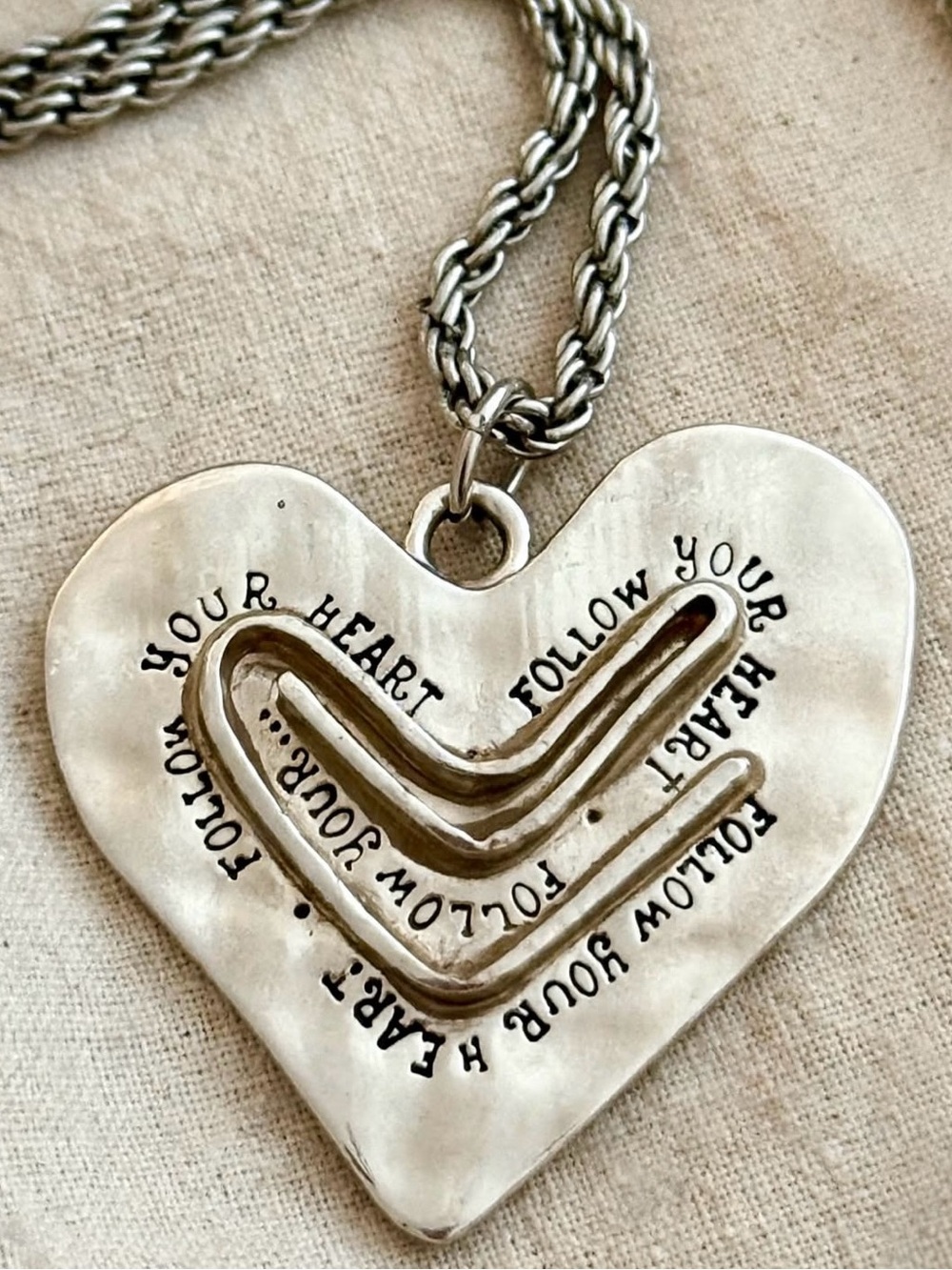 ❤️ ‘Follow Your Heart’ Maze Silver Heart Pendant Necklace ~Wish Back Vintage Y2K